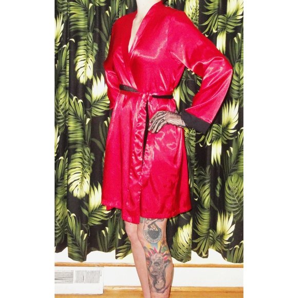 vintage Other - Vintage Red & Black Robe M to L sleepwear pinup retro boudoir goth